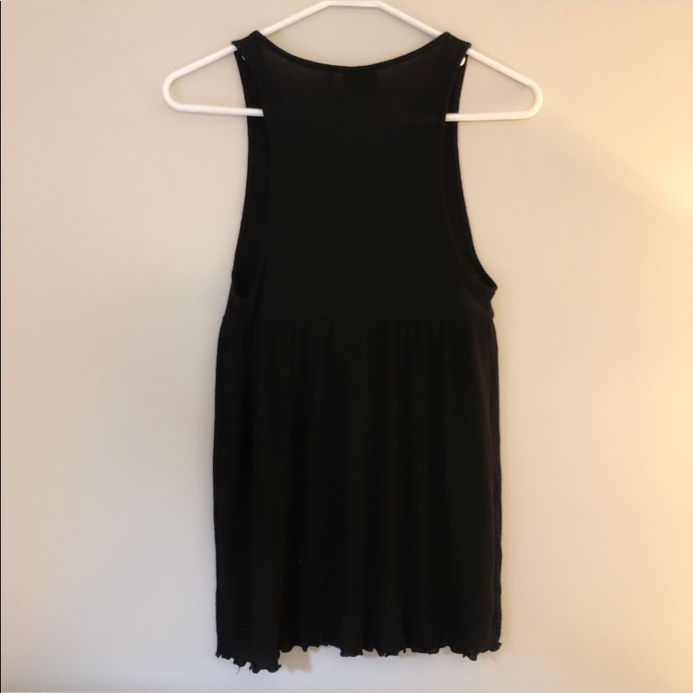 Black Ribbed Tank-top - Picture 3 of 3